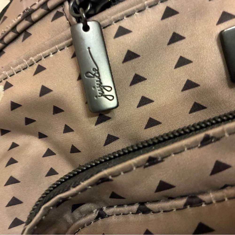 Ju-Ju-Be Gray Baby Bag‎